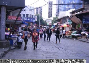 江西南昌市翠花街小商品市场